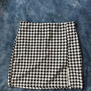 Better Be Black and White Houndstooth Mini Skirt